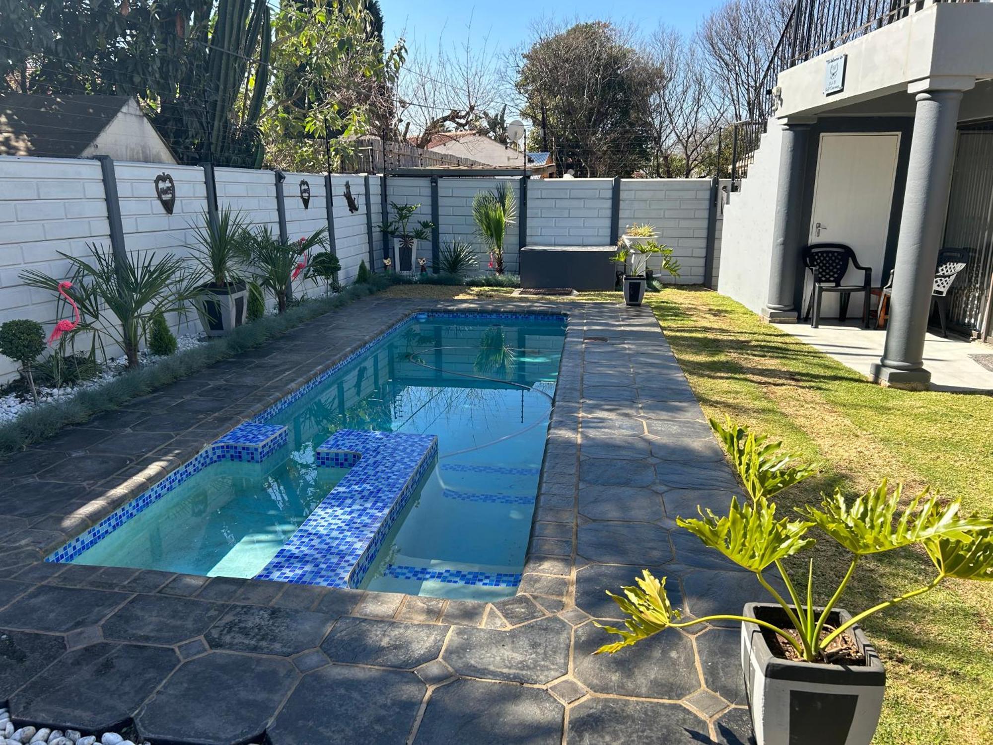 Villa La Sola B&B And Self-Catering Boksburg Ngoại thất bức ảnh